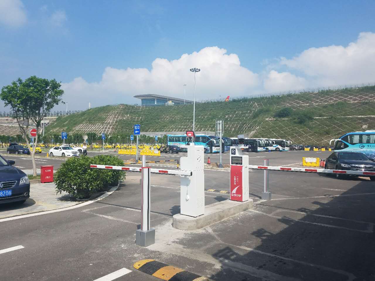 广东停车场道闸 广东停车场道闸